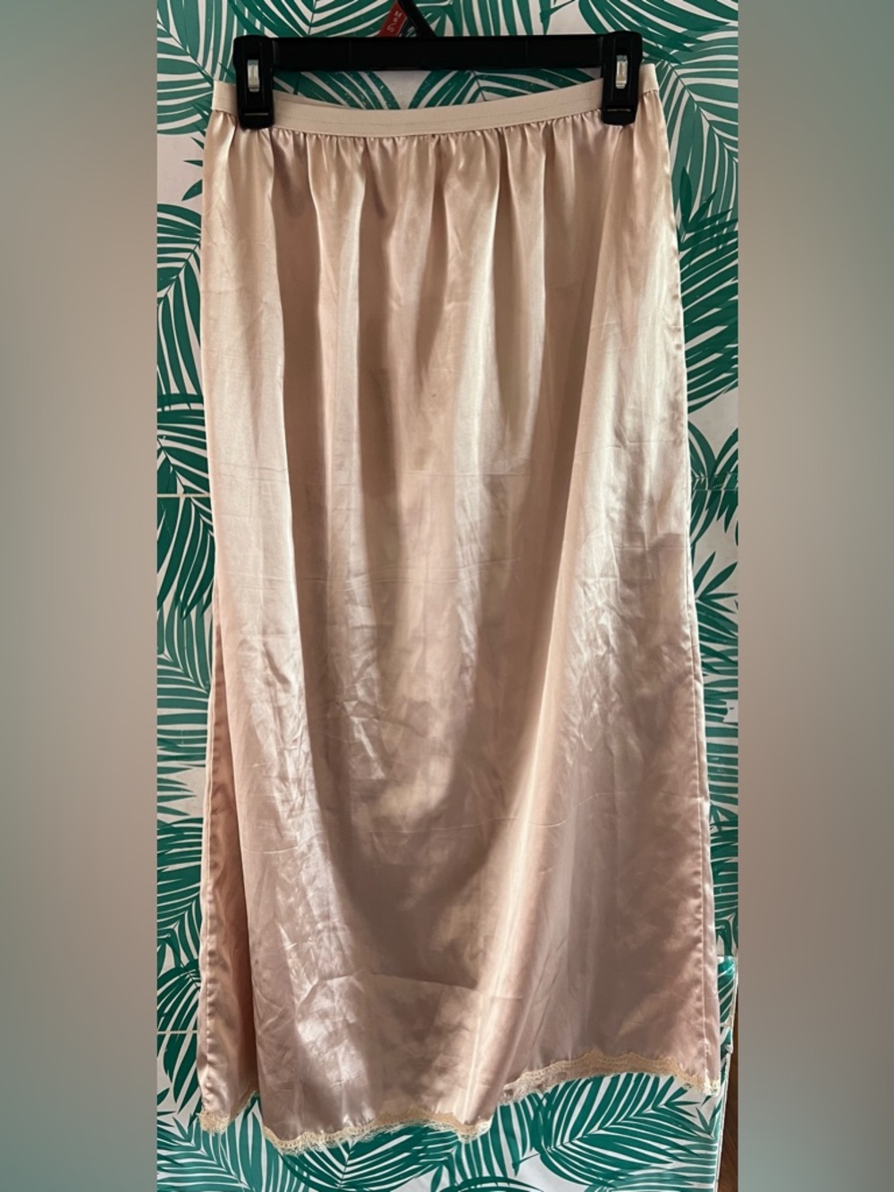 Silky Blush Pink Midi Slip Skirt w/ lace trim sz M